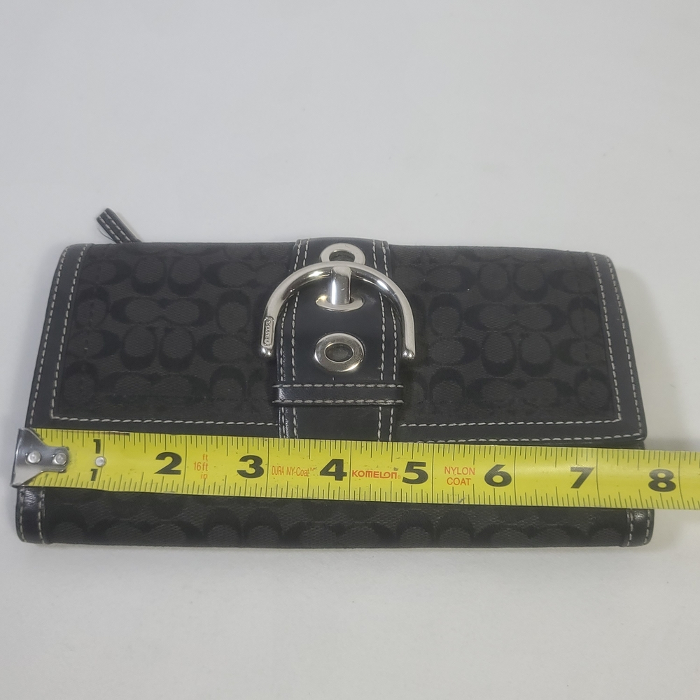 Coach Hampton Signature Black Buckle Wallet - Picture 13 of 14